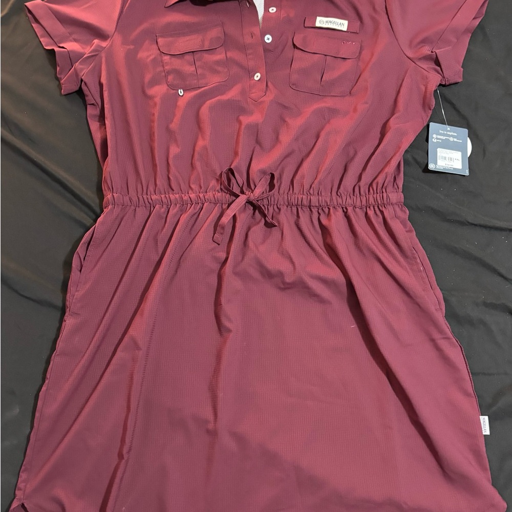 Magellan Burgundy Short Sleeve Dress with Drawstring & Pockets